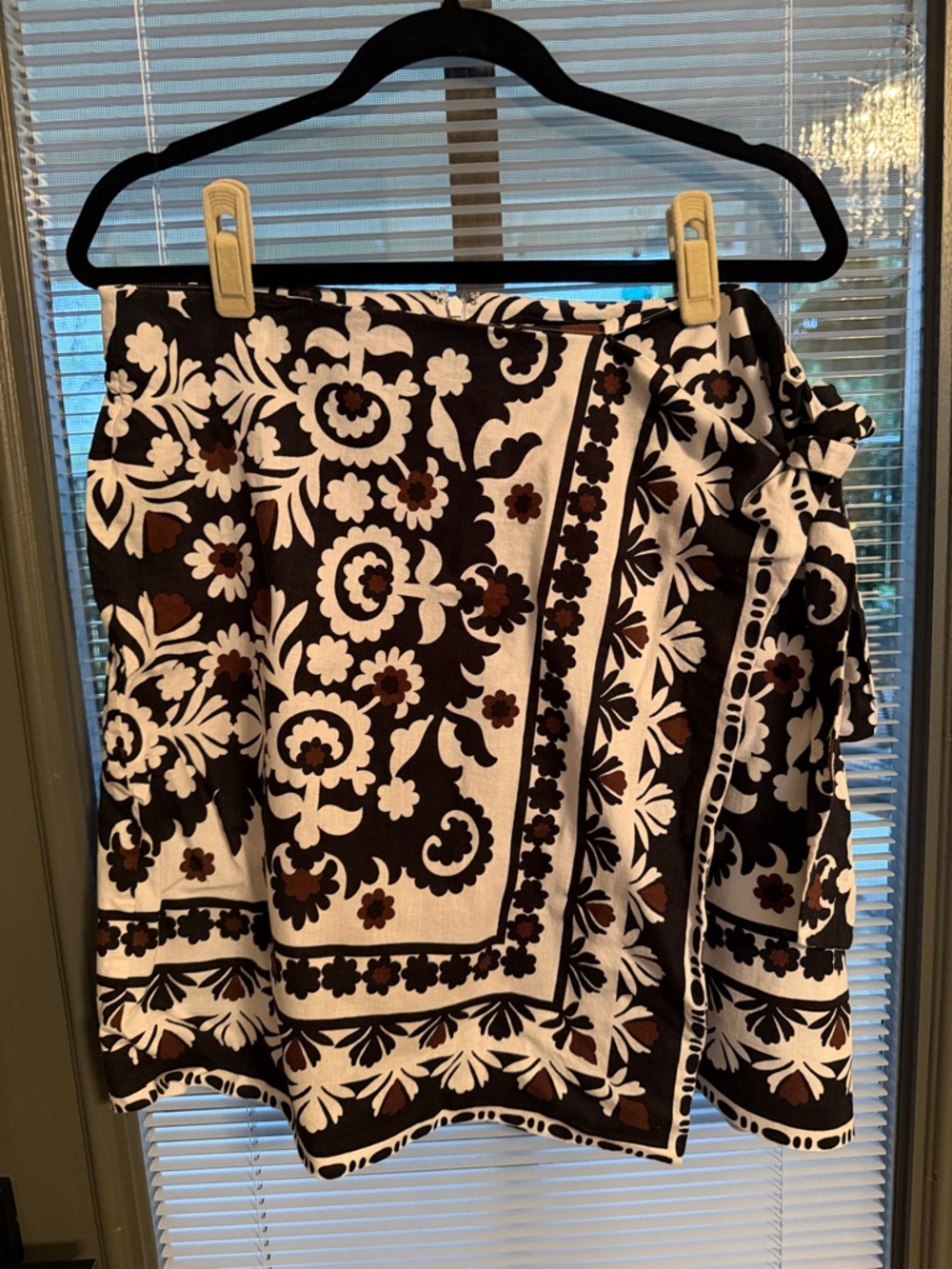 Ann Taylor Black and White Floral Wrap Skirt with Brown Accents